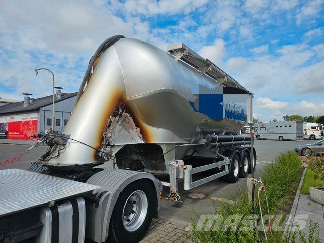 Spitzer Zement 37m³ 油罐半挂车