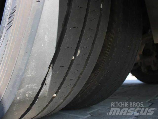 Svan CHT101 侧帘拖车