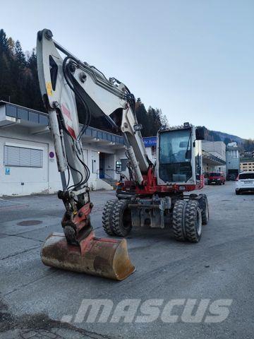 Takeuchi TB295W 轮式挖掘机