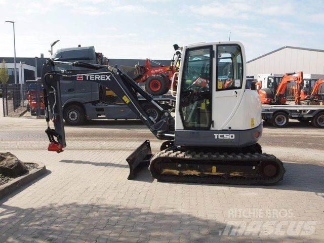Terex TC50 小型挖掘机
