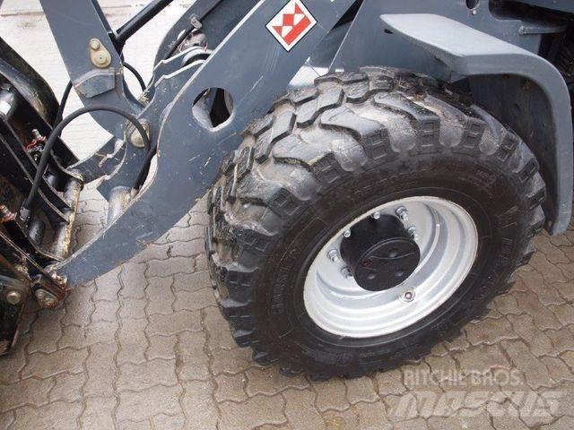 Terex TL100 轮式装载机