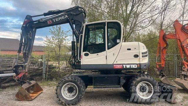 Terex TW110 轮式挖掘机