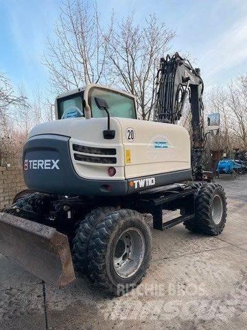 Terex TW110 轮式挖掘机