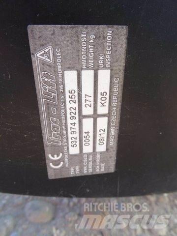  TRAC LIFT hay forks 其他收获机械