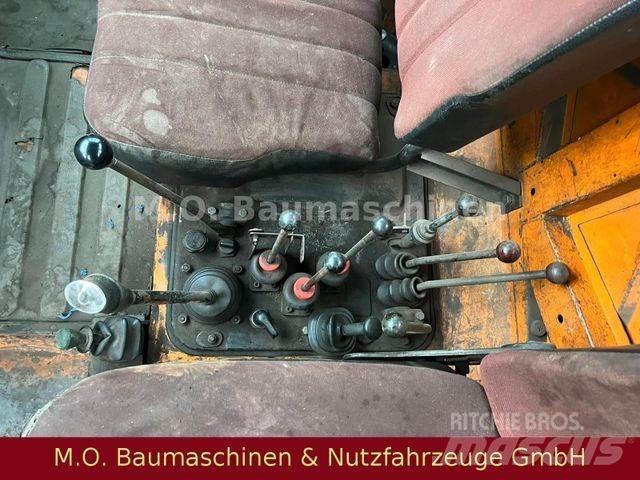 Unimog U 1000/ 424 自卸式货车