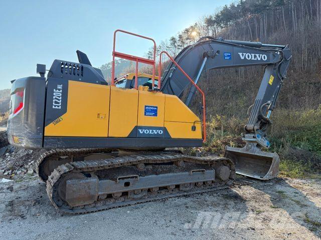 Volvo EC220ENL 履带挖掘机
