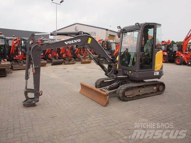 Volvo EC35D 小型挖掘机