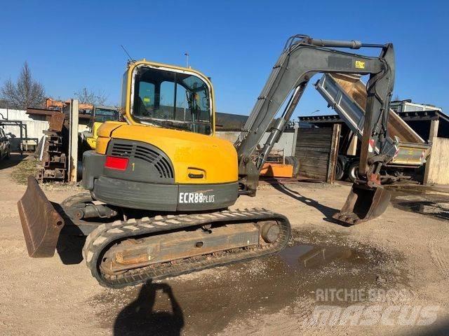 Volvo ECR 88 小型挖掘机