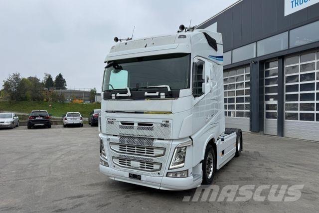 Volvo FH-500 4x2 牵引车
