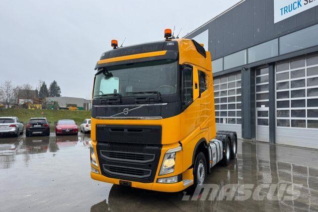 Volvo FH-500 6x4 牵引车
