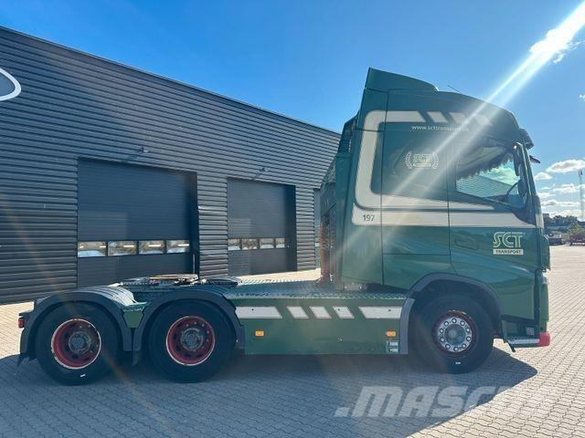Volvo FH 540 6x4 牵引车