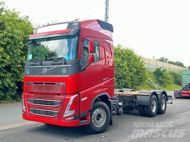 Volvo FH 540 6x4 平板车