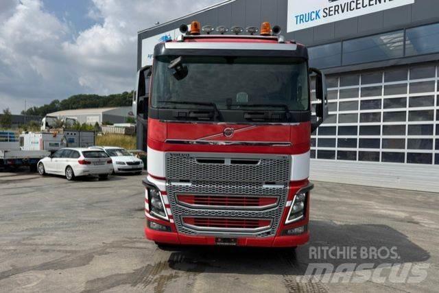 Volvo FH16-650 6x6H 牵引车