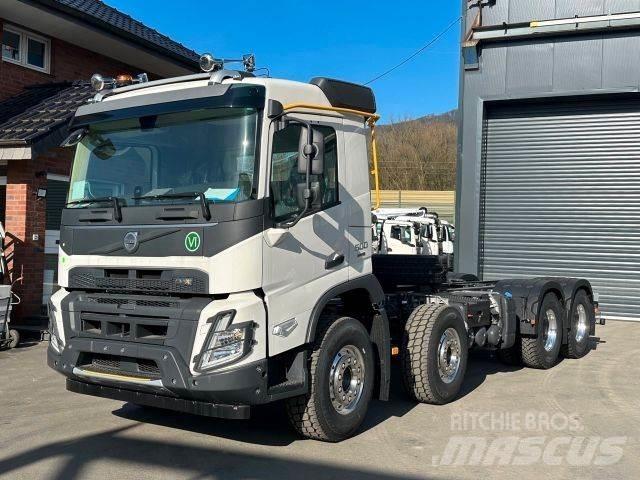 Volvo FMX 500 8x4 平板车