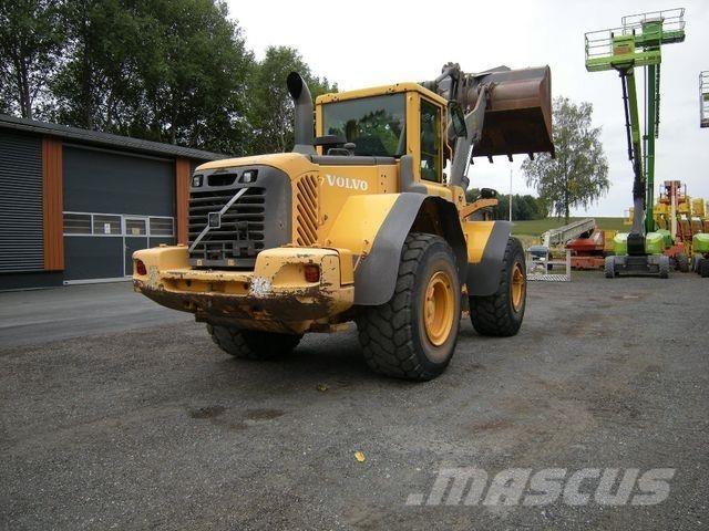 Volvo L 120 E 轮式装载机