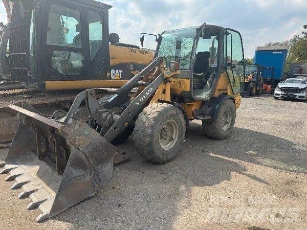 Volvo L25b 轮式装载机