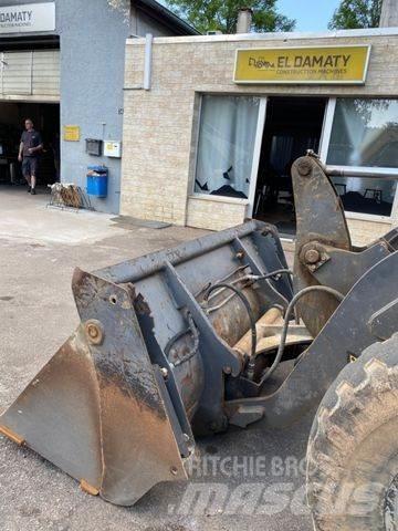 Volvo L30 轮式装载机