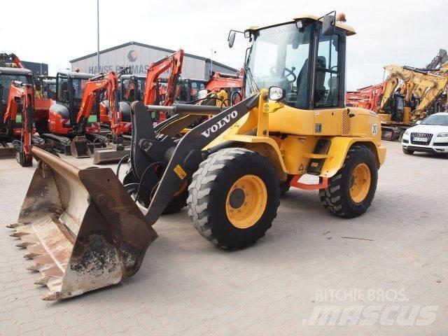 Volvo L35G 轮式装载机