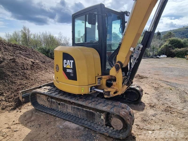 CAT 305E CR 小型挖掘机