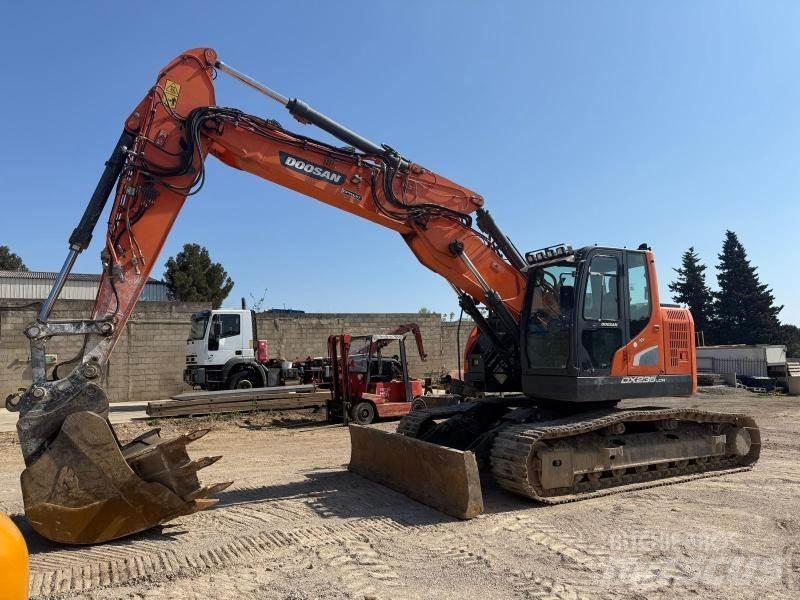 Doosan DX235LCR 履带挖掘机