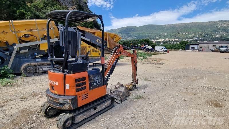 Hitachi ZAXIS 19 小型挖掘机