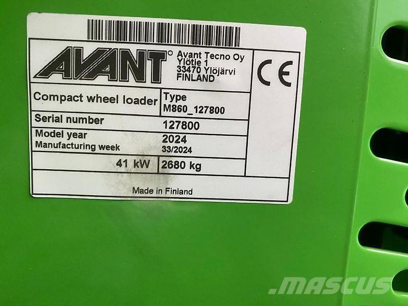 Avant 860 I TDL 滑移装载机