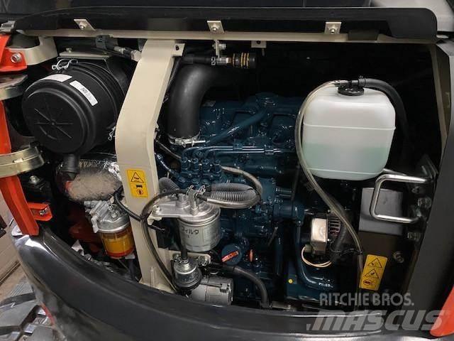 Kubota U48-4 履带挖掘机