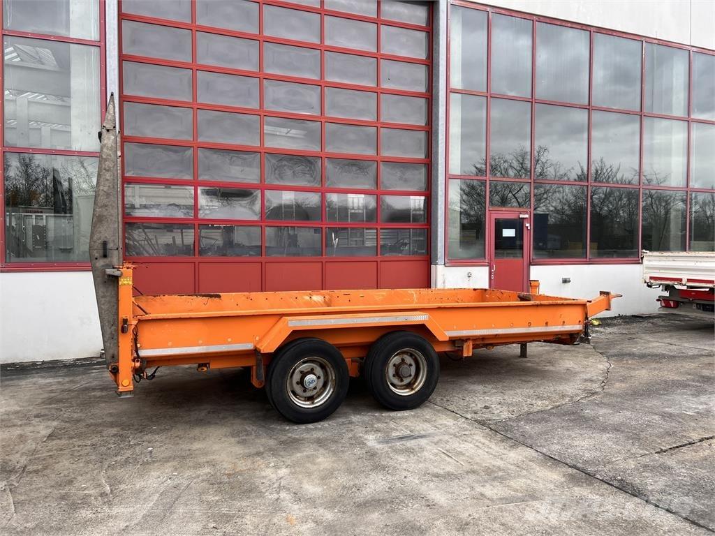 TT Tandemtieflader 平板拖车