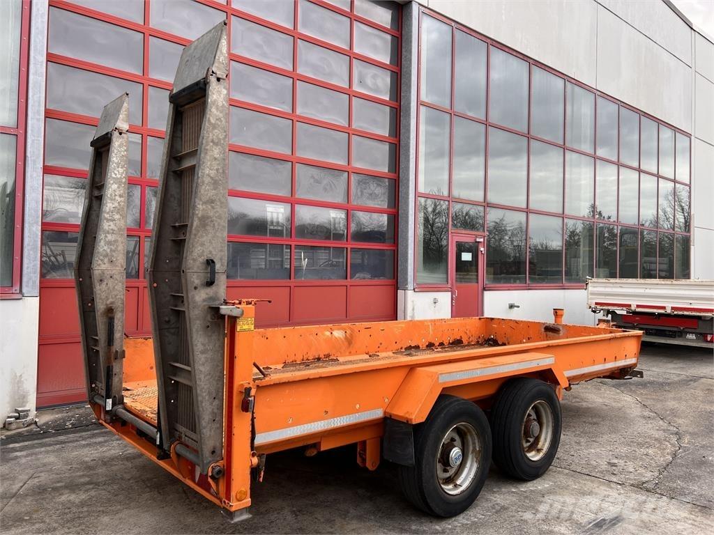 TT Tandemtieflader 平板拖车