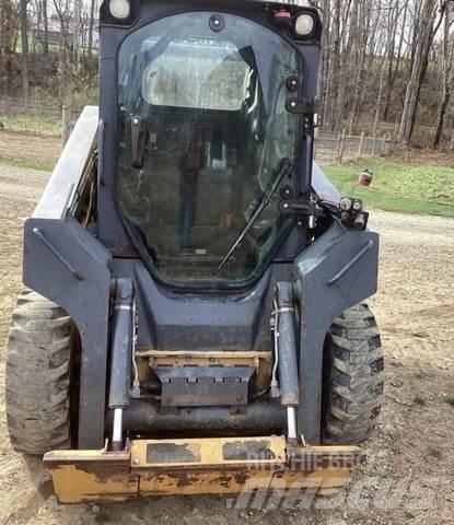 John Deere 318D 建筑机械-其他