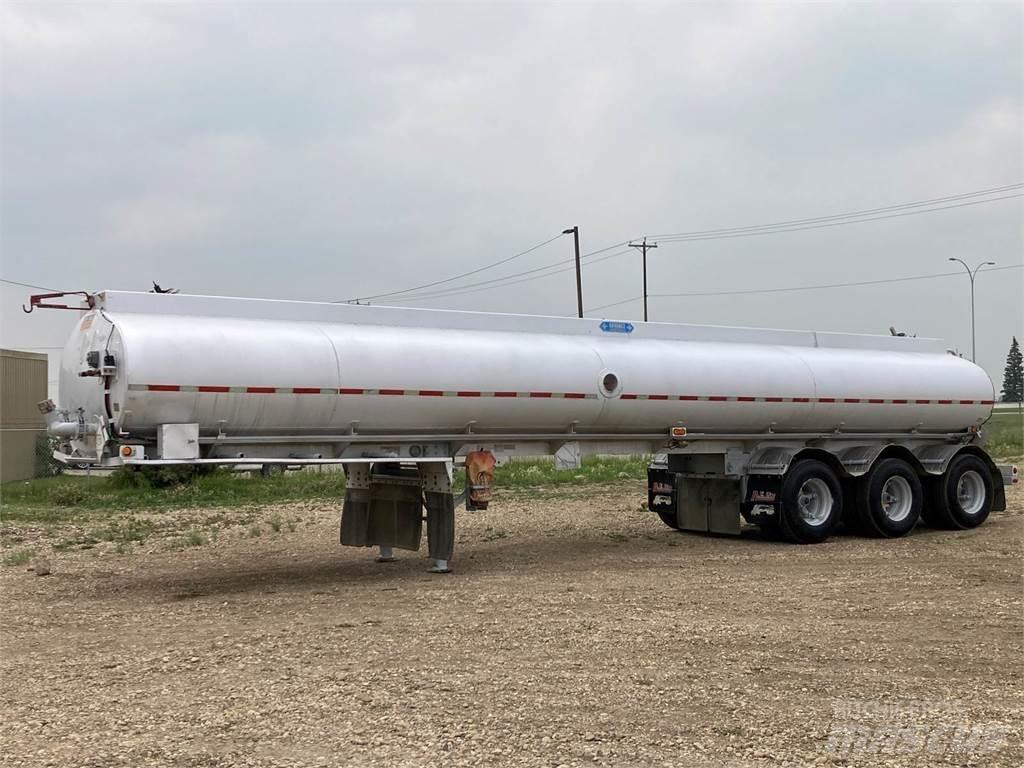 Advance  罐式拖车