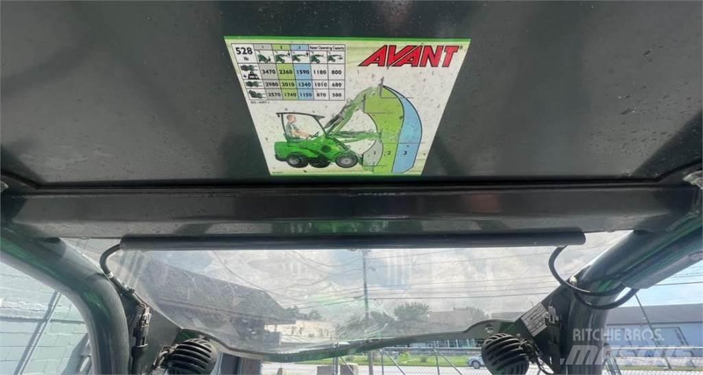 Avant 528 轮式装载机