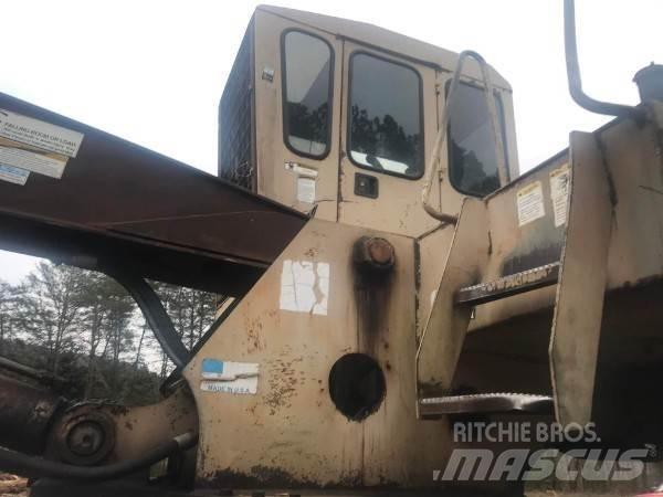 Barko 225 筑床机