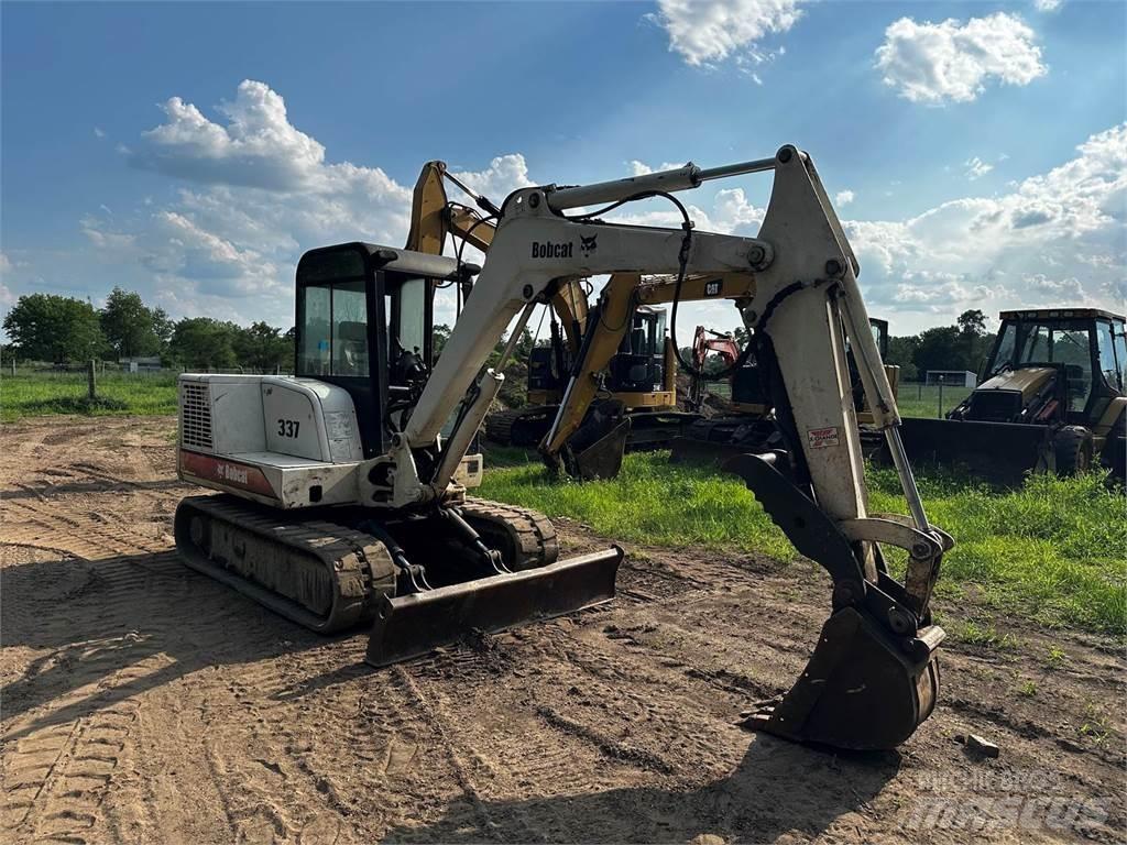 Bobcat 337 小型挖掘机