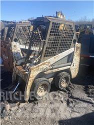 Bobcat 463 滑移装载机