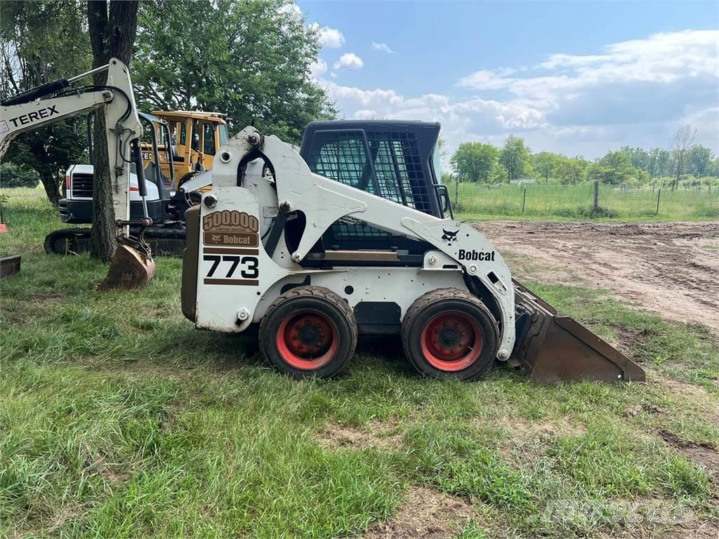 Bobcat 773 滑移装载机