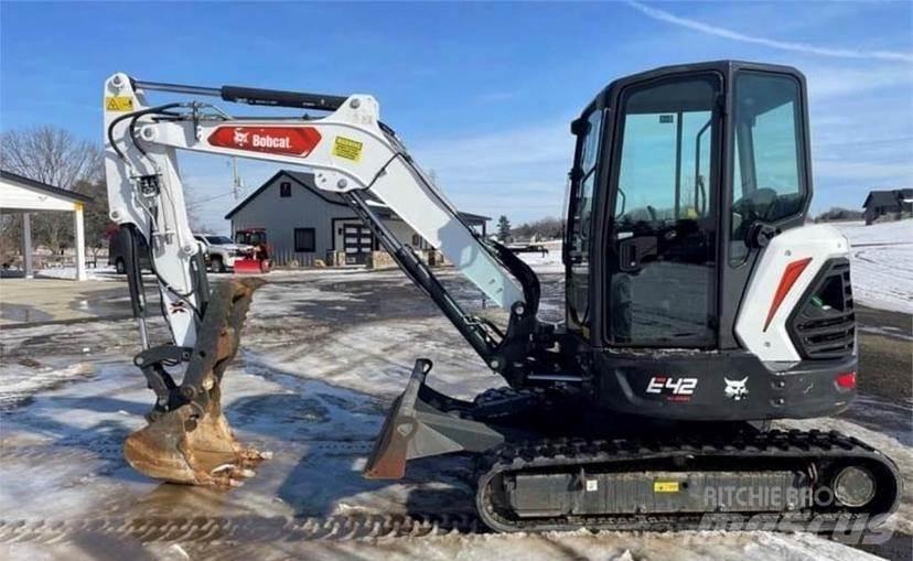 Bobcat E42 小型挖掘机