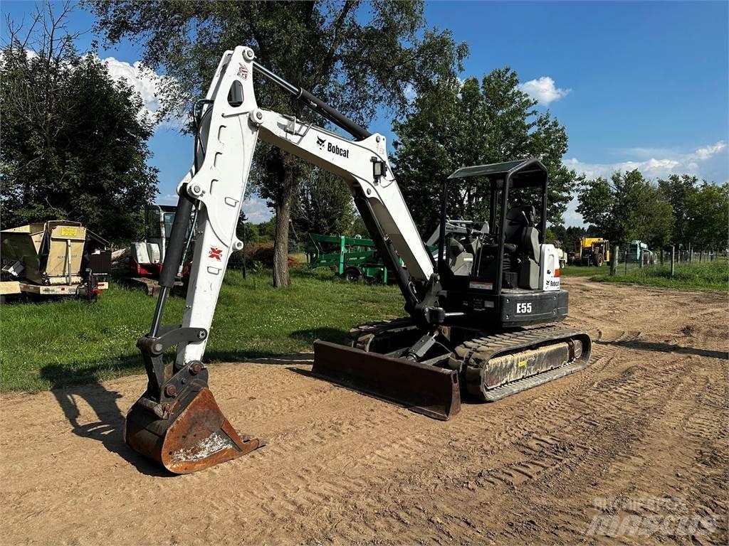 Bobcat E55 小型挖掘机
