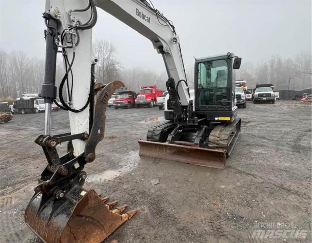 Bobcat E85 履带挖掘机