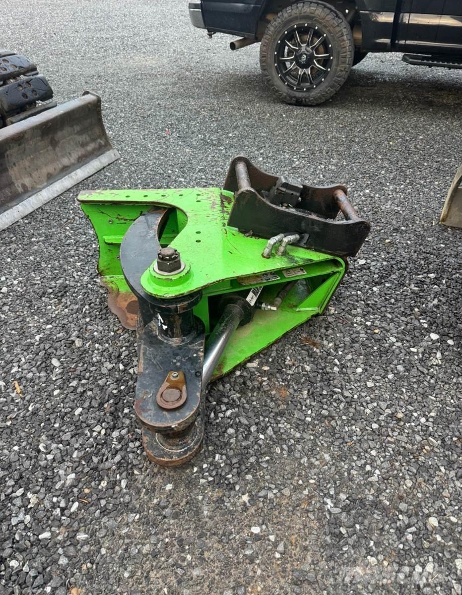 Bobcat E85 履带挖掘机