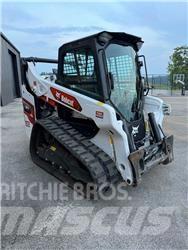 Bobcat T64 滑移装载机