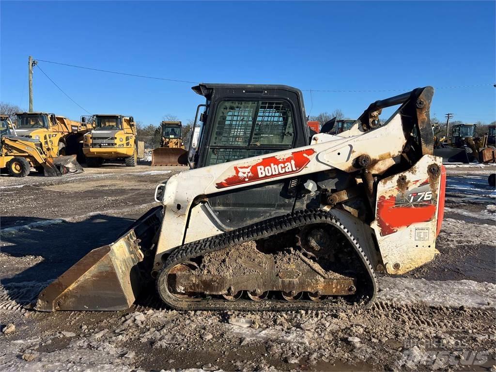 Bobcat T76 滑移装载机