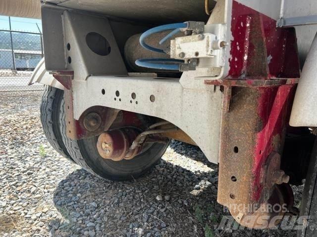 Brenner  罐式拖车