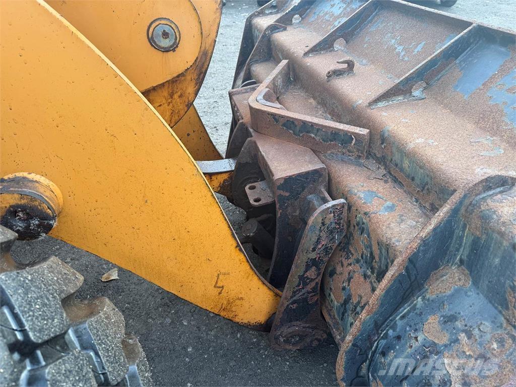 CASE 521D 轮式装载机