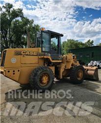CASE 621B 轮式装载机