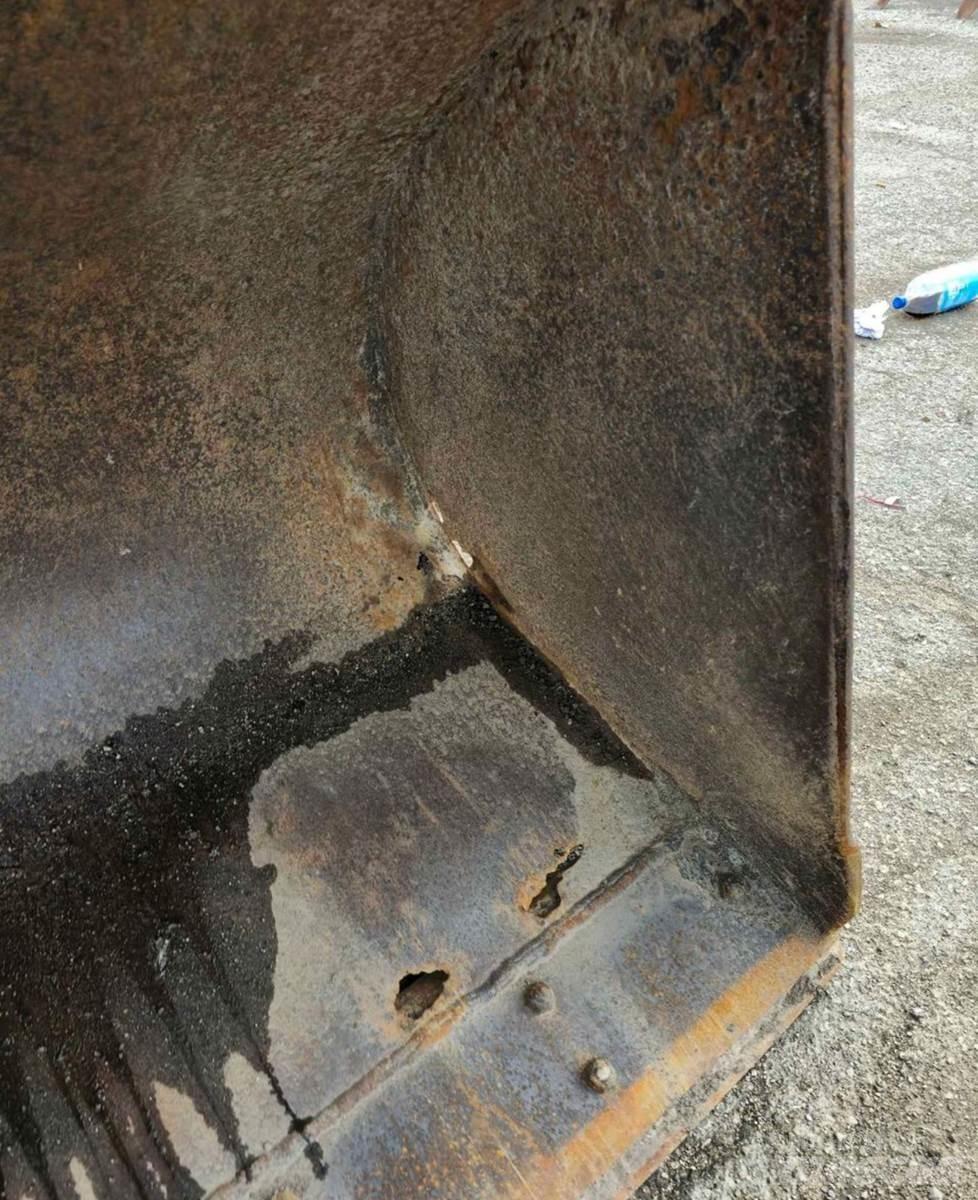 CASE 621B 轮式装载机