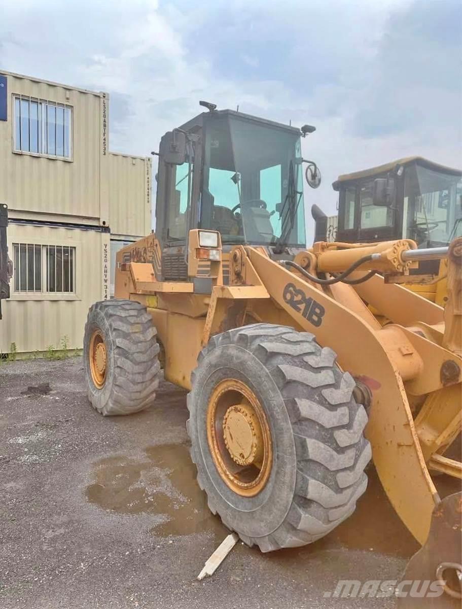CASE 621B 轮式装载机