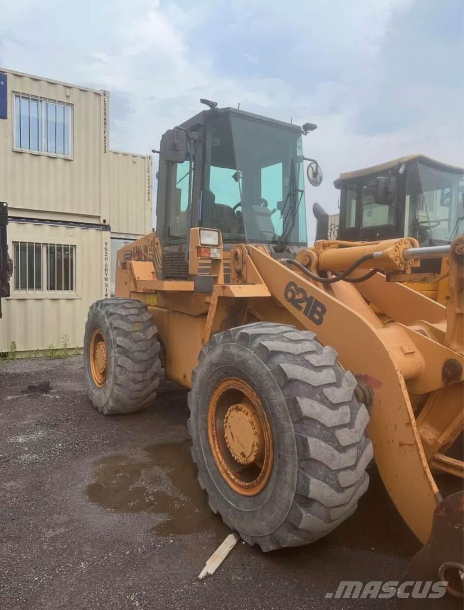 CASE 621B 轮式装载机