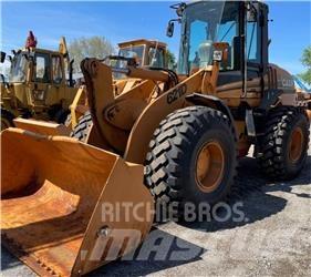 CASE 621D 轮式装载机
