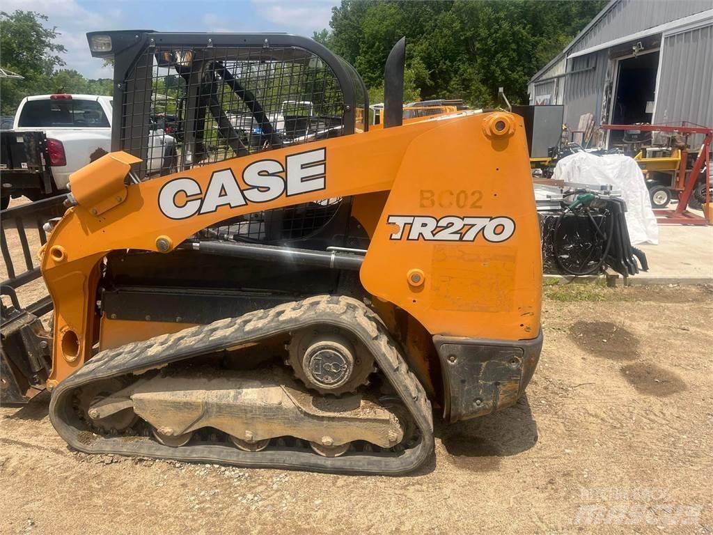CASE TR270 滑移装载机
